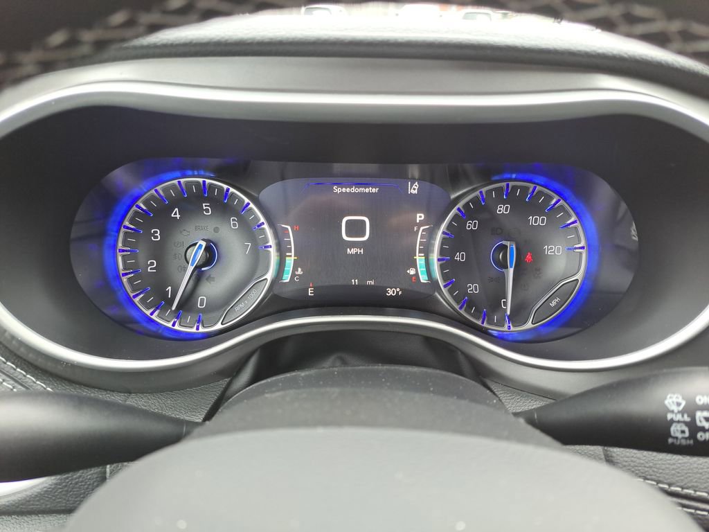 New 2026 Chrysler Pacifica Select w/ S Appearance Package image 17