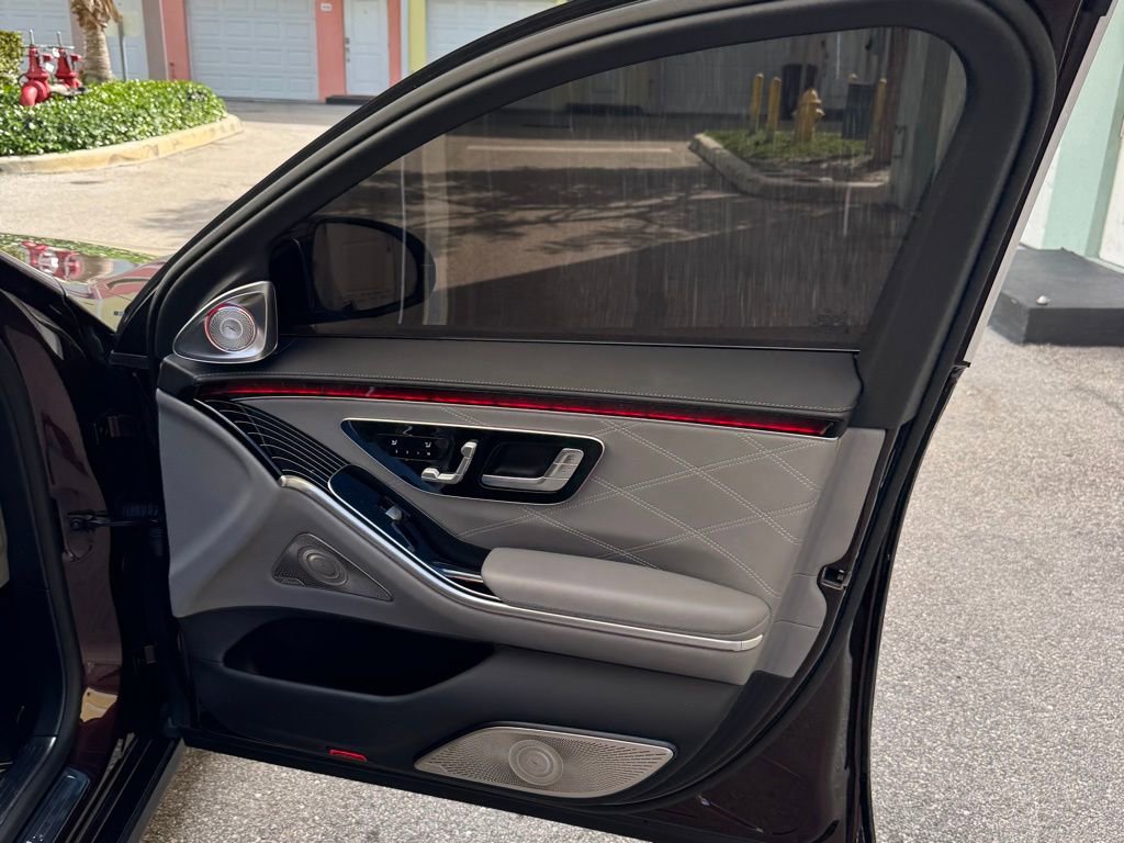 Used 2022 Mercedes-Benz Maybach S 580 4MATIC image 20