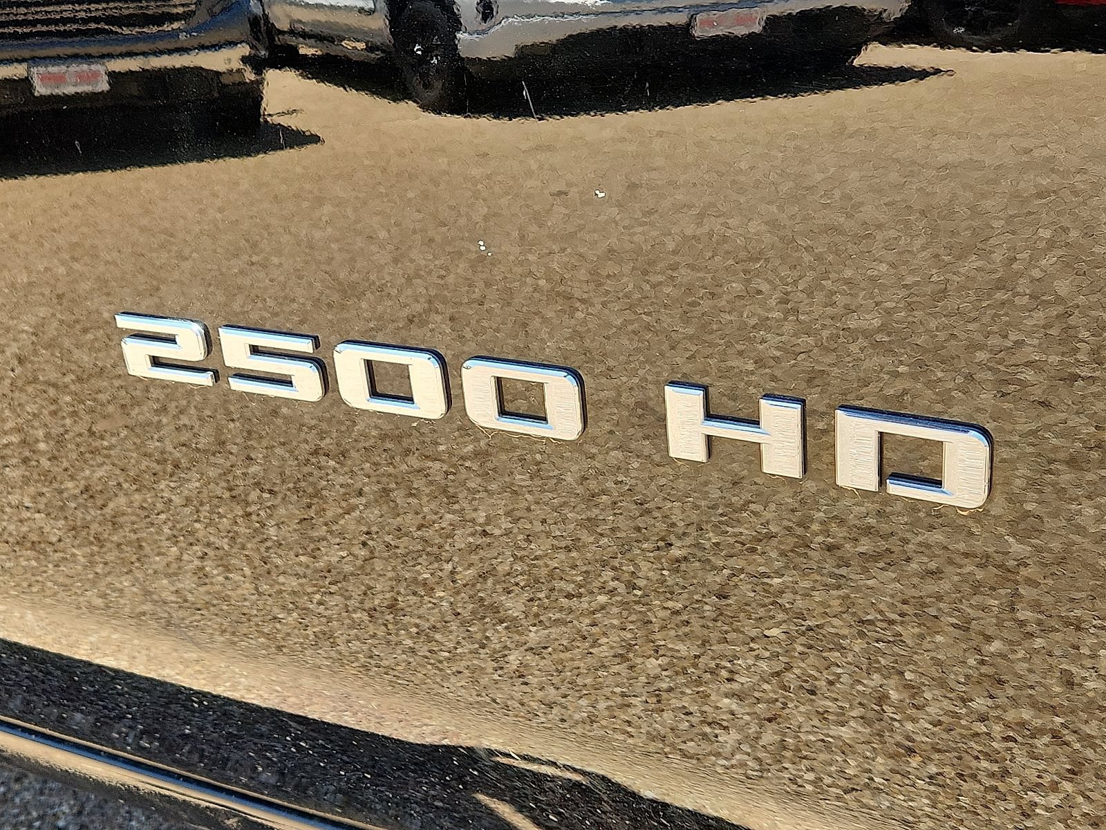Used 2022 Chevrolet Silverado 2500 LTZ AWD/4WD image 8