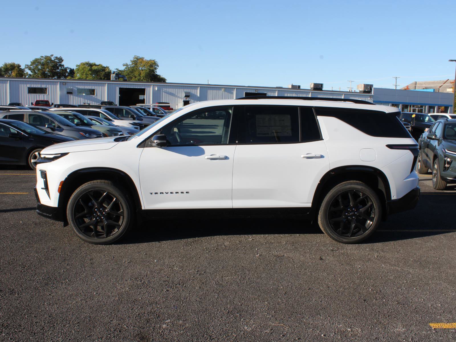 New 2026 Chevrolet Traverse RS image 5