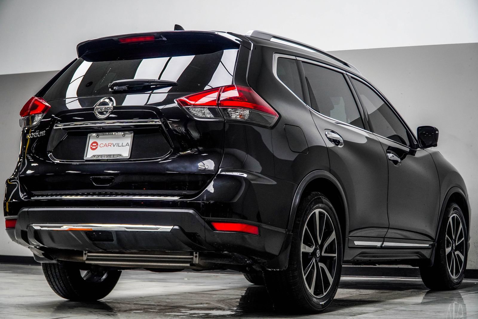 Used 2018 Nissan Rogue SL w/ Premium Package FWD image 13