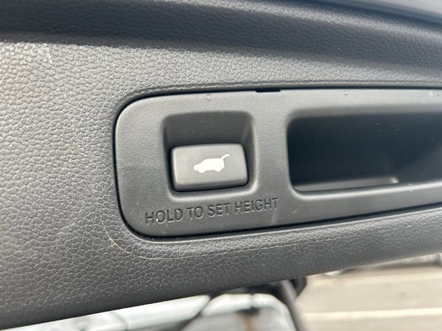 Used 2023 Honda CR-V EX-L image 32