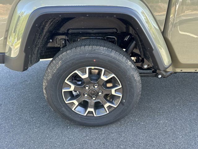 New 2025 Jeep Gladiator Sport w/ Premium Package image 17