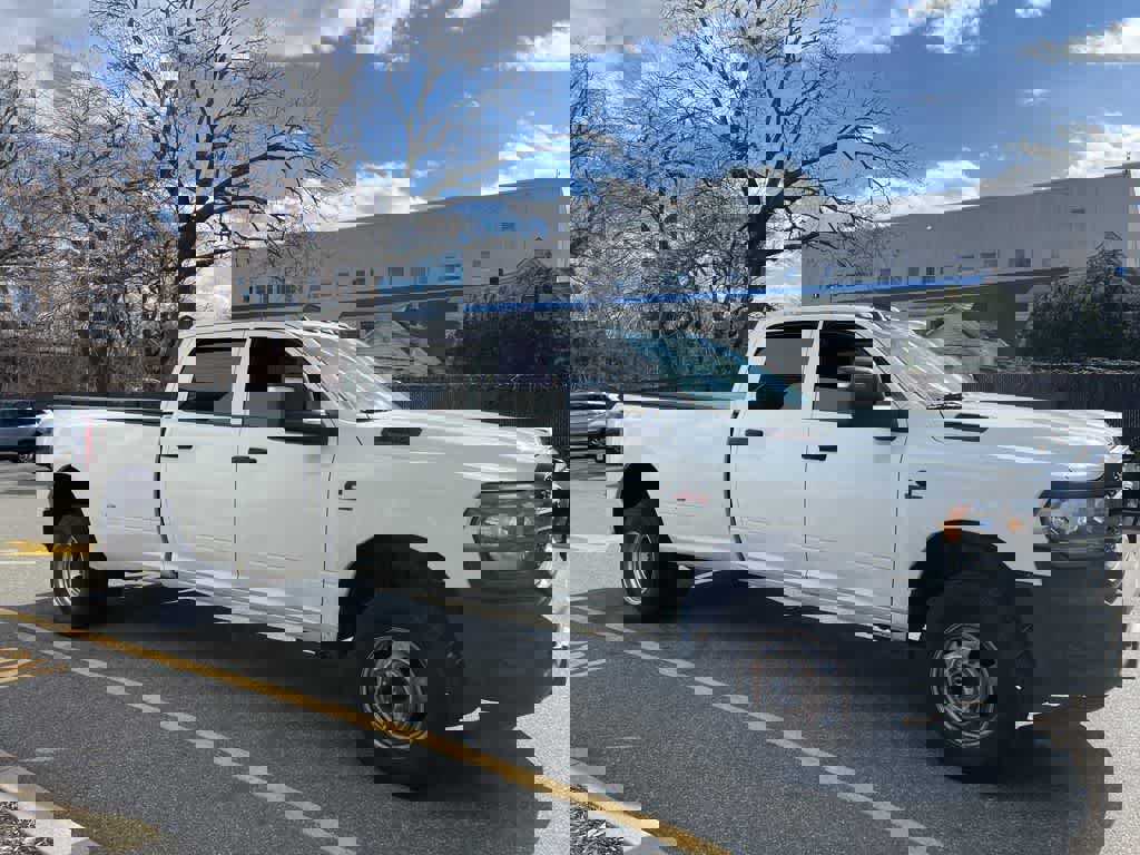 Used 2023 RAM 3500 Tradesman image 14