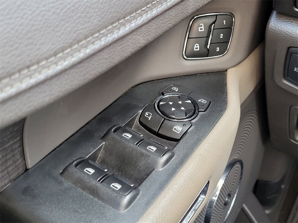 Used 2021 Ford Expedition Max Limited image 33