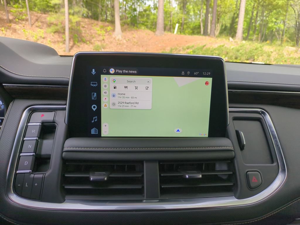 Used 2024 Chevrolet Tahoe Premier w/ Premium Package image 25