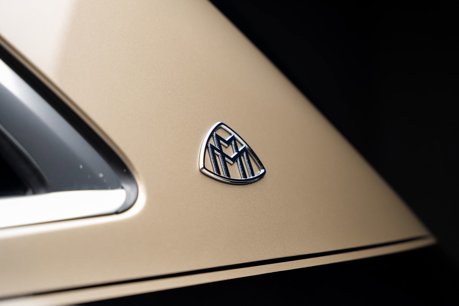 Used 2024 Mercedes-Benz Maybach EQS 680 4MATIC image 25