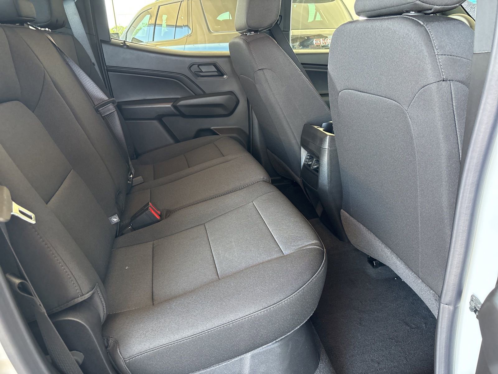 New 2026 Chevrolet Colorado W/T image 15