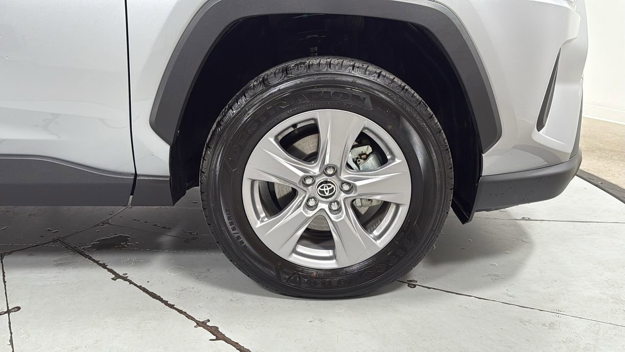 Certified 2025 Toyota RAV4 LE image 21