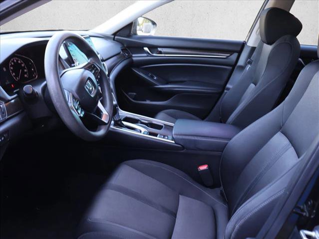 Used 2018 Honda Accord EX image 22