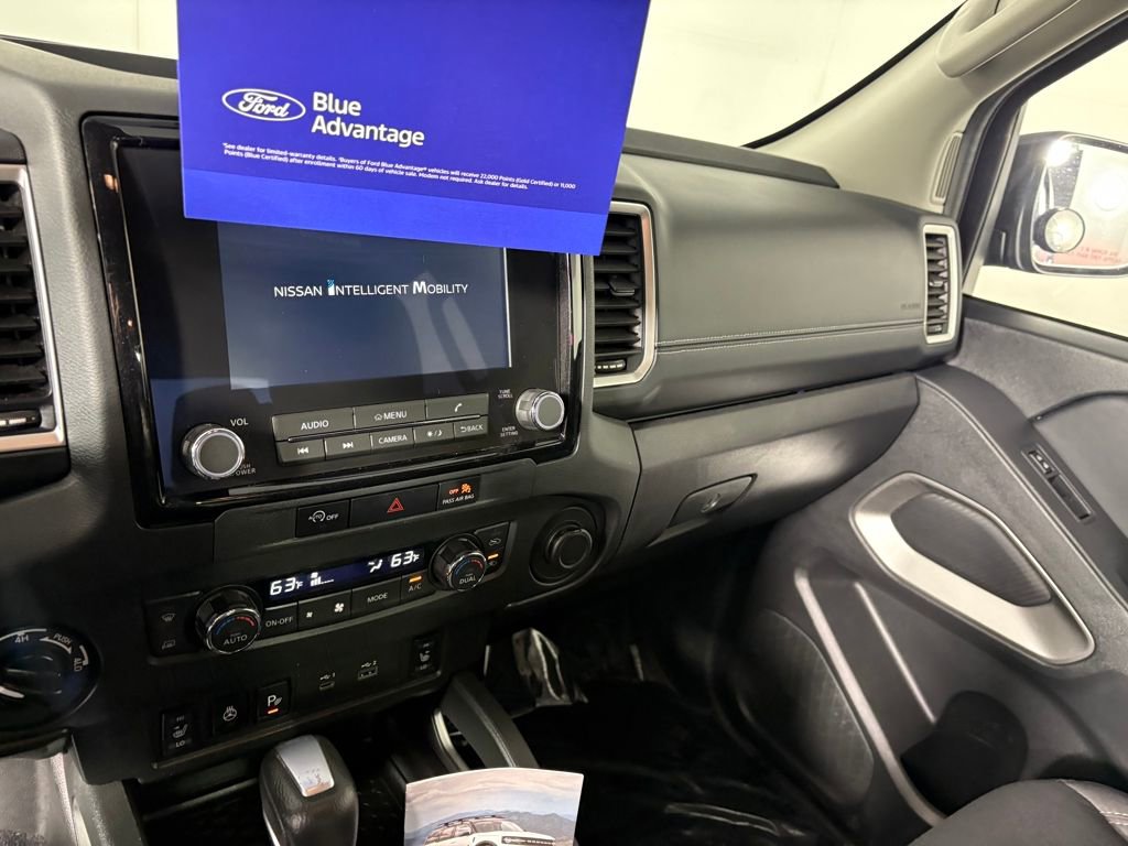 Used 2024 Nissan Frontier SV w/ SV Convenience Package image 18