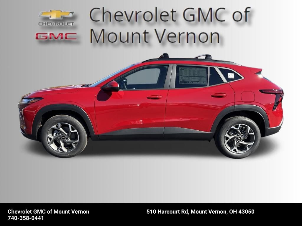 New 2026 Chevrolet Trax LT w/ Driver Confidence Package image 2