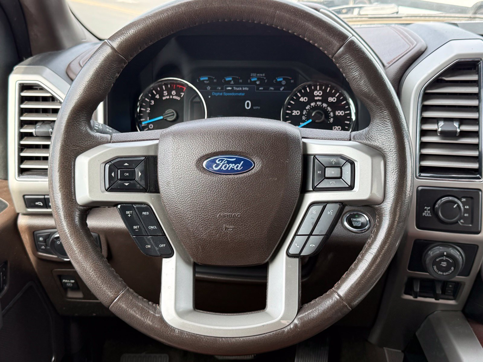 Used 2018 Ford F150 King Ranch w/ Equipment Group 601A Luxury AWD/4WD image 32