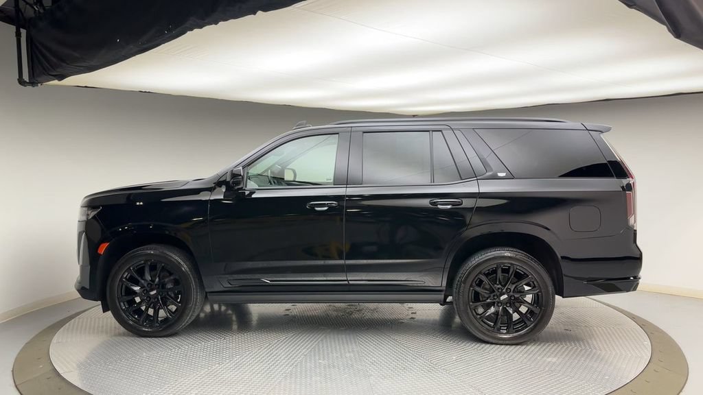 Used 2024 Cadillac Escalade Sport Platinum AWD/4WD image 5