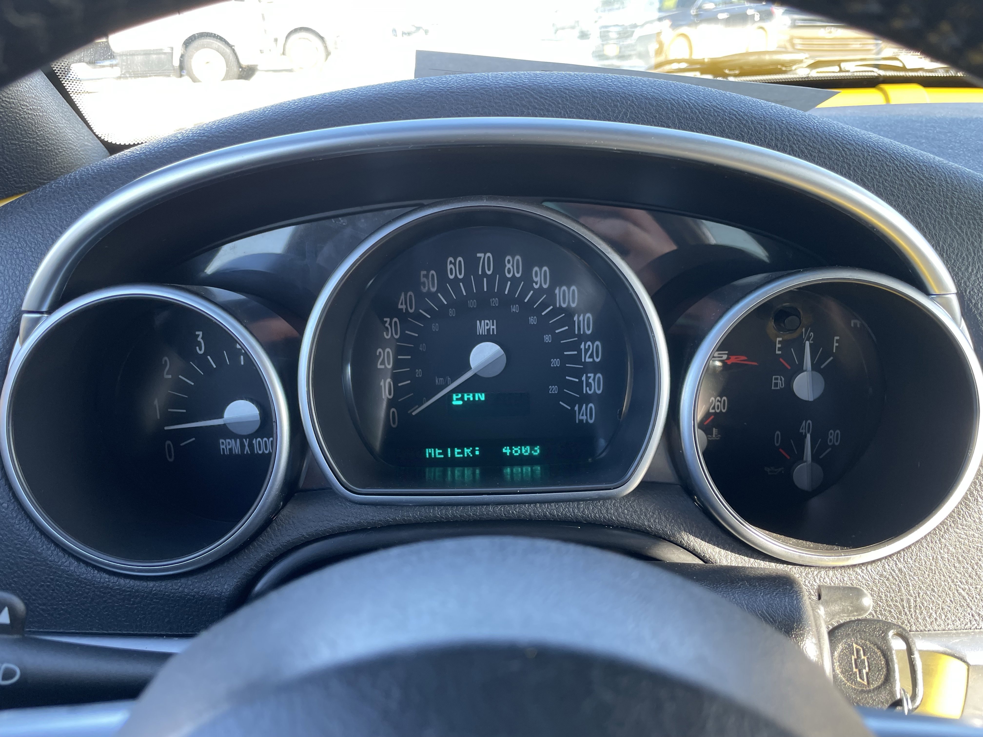 Used 2003 Chevrolet SSR w/ Preferred Equipment Group RWD image 17