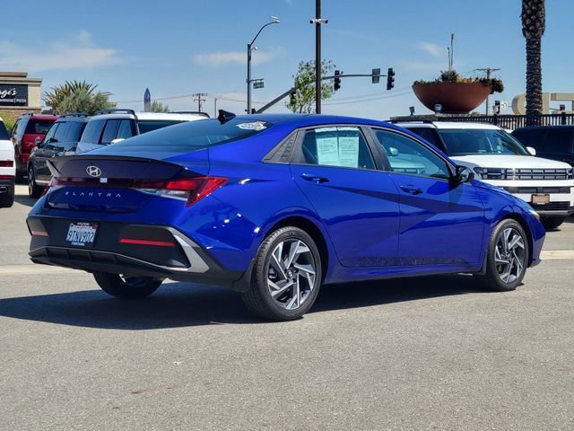 Certified 2025 Hyundai Elantra Sport image 4