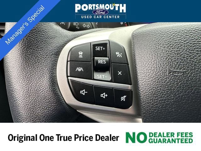 Used 2022 Ford Explorer XLT w/ Equipment Group 202A image 17