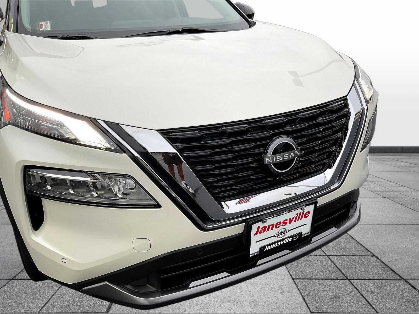 Certified 2023 Nissan Rogue SL w/ SL Premium Package AWD/4WD image 36