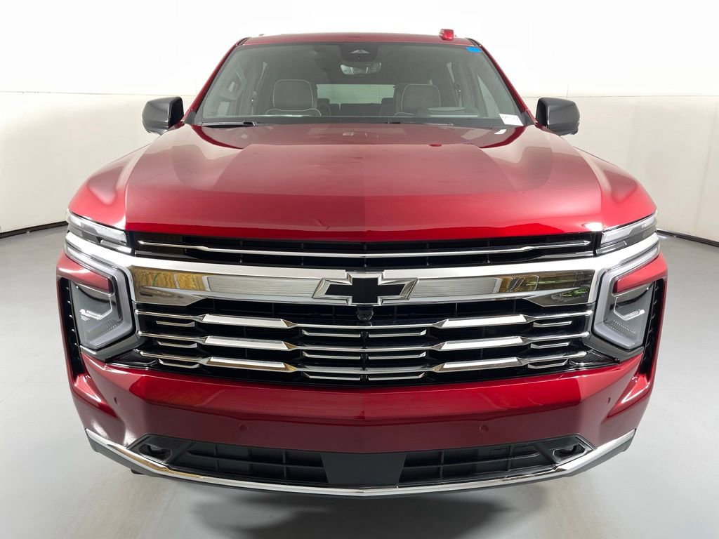 New 2025 Chevrolet Suburban Premier image 4