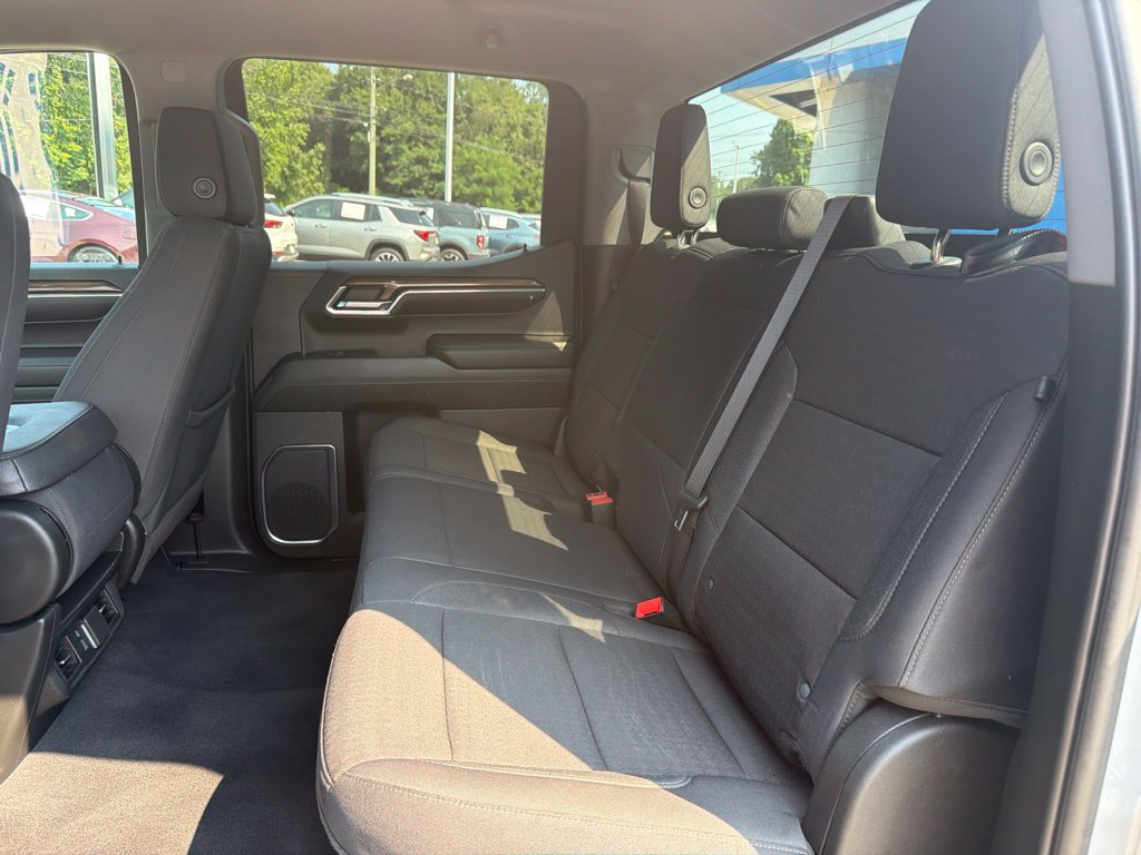 Certified 2024 Chevrolet Silverado 1500 LT AWD/4WD image 35