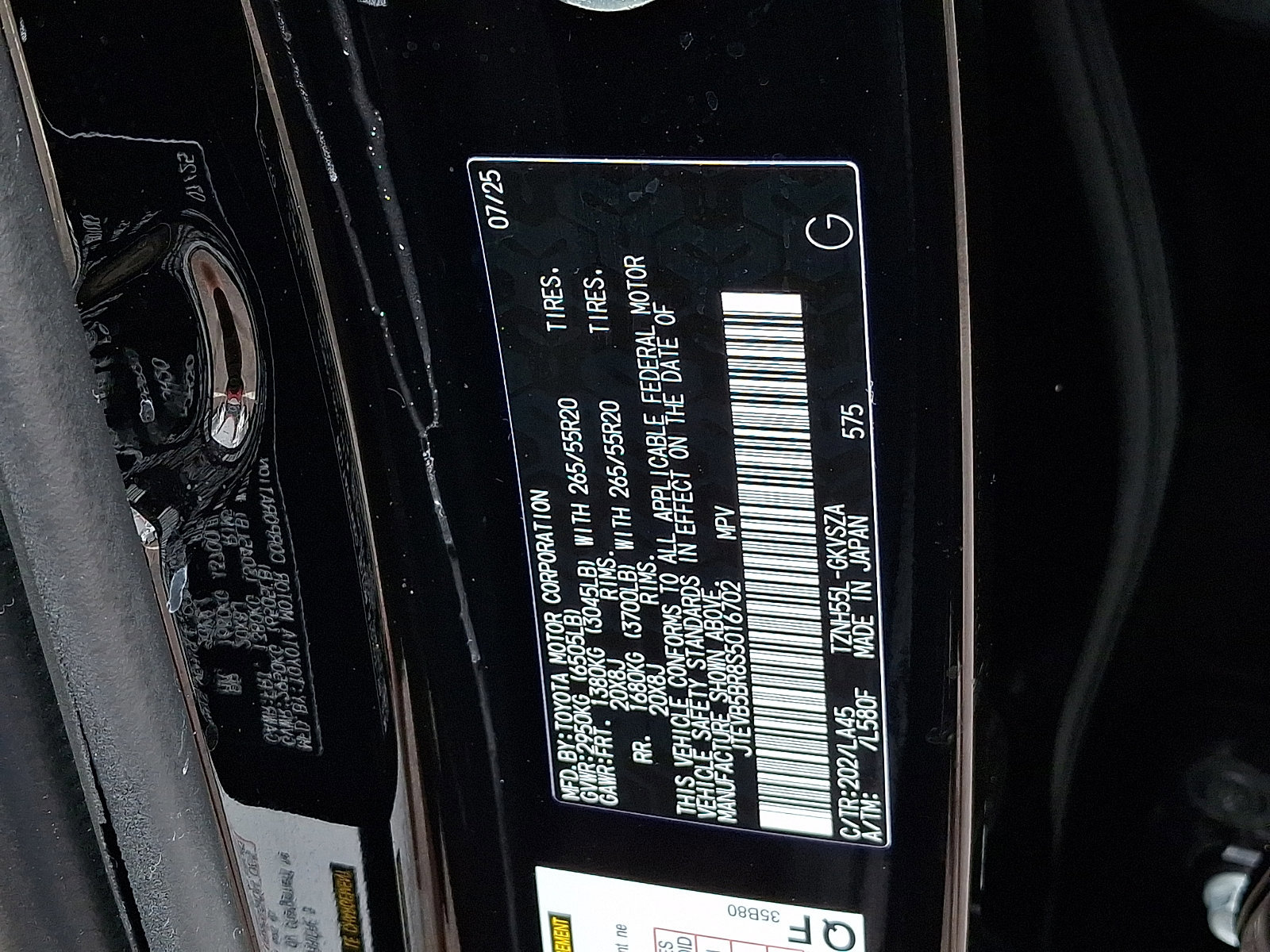 Certified 2025 Toyota 4Runner Limited image 28