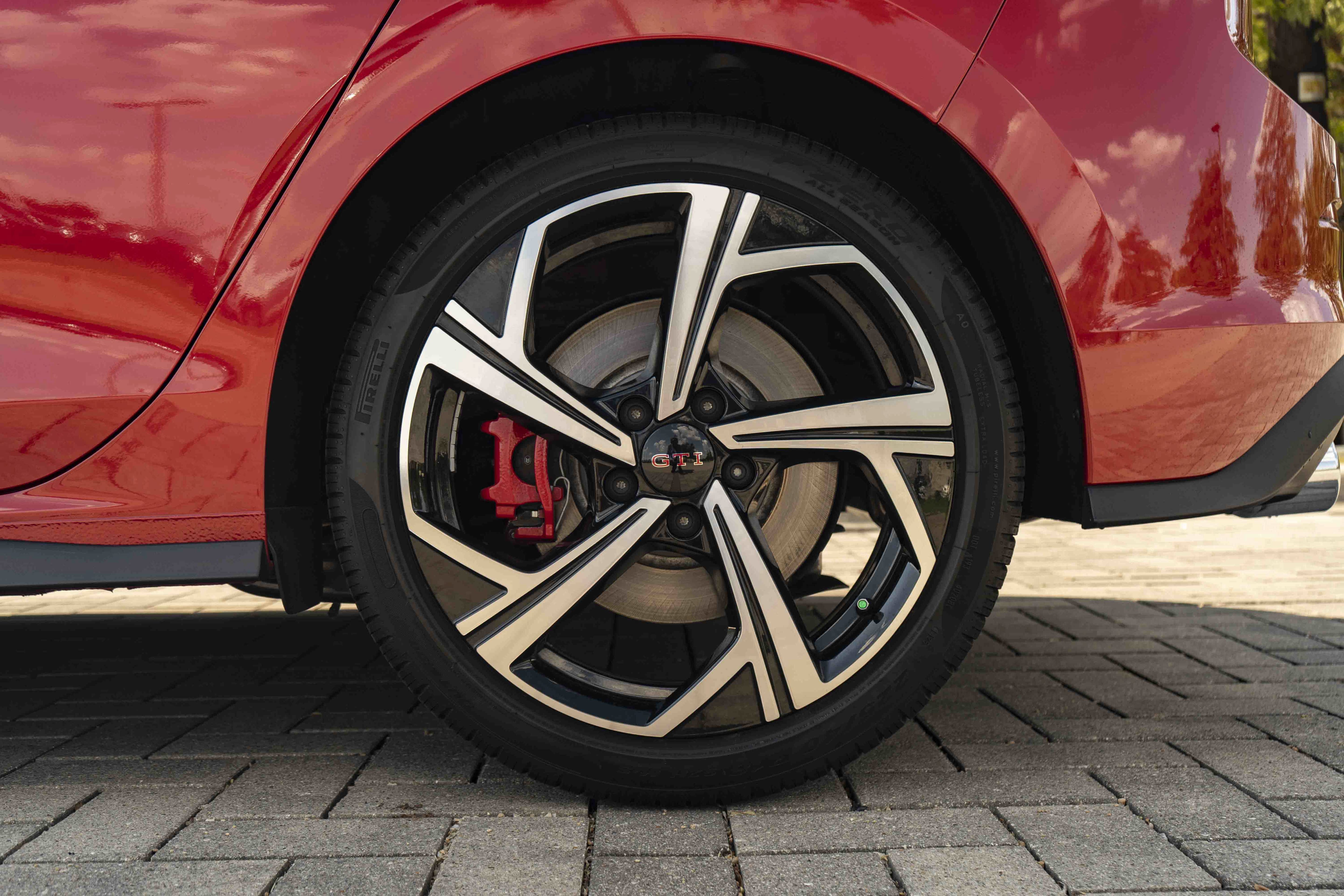 Certified 2026 Volkswagen GTI S FWD image 14