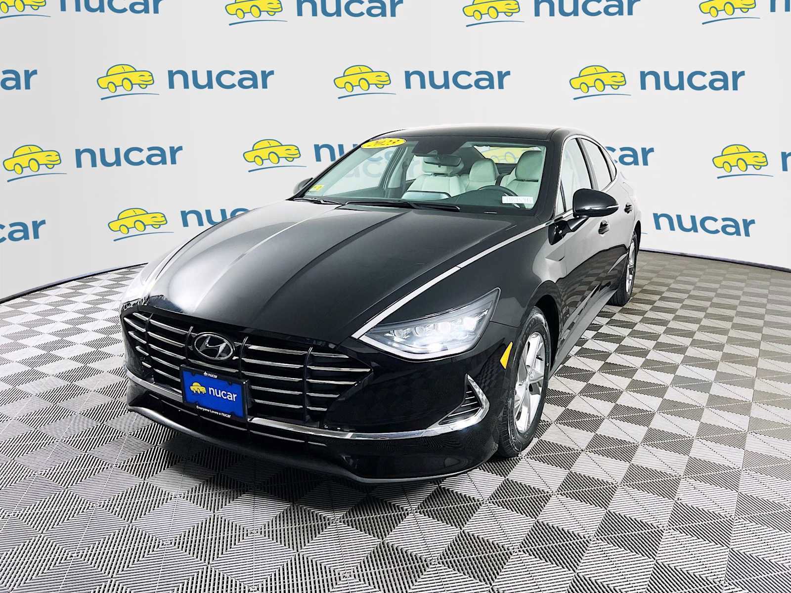 Used 2023 Hyundai Sonata SE FWD image 3