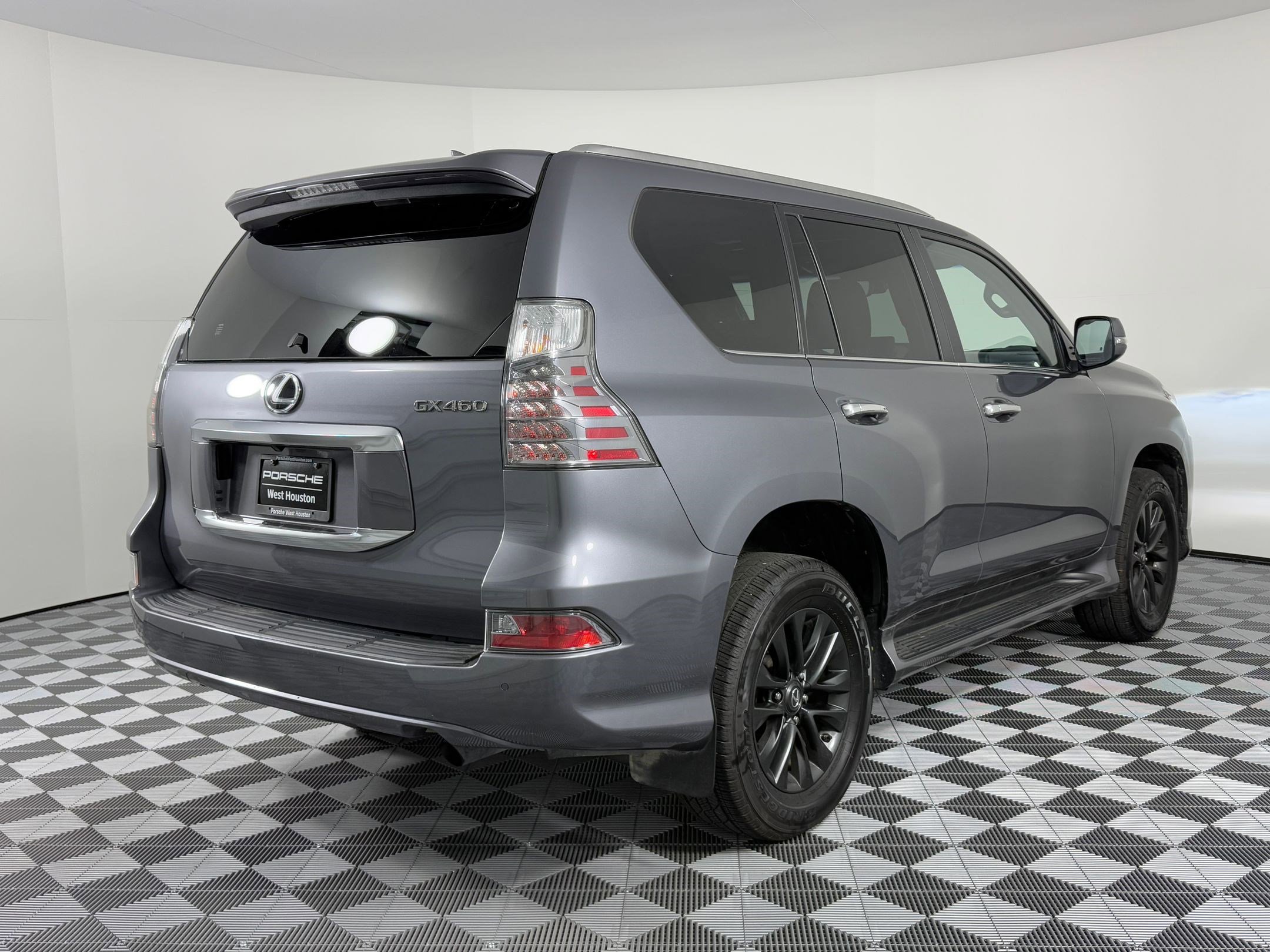 Used 2023 Lexus GX 460 Premium image 9