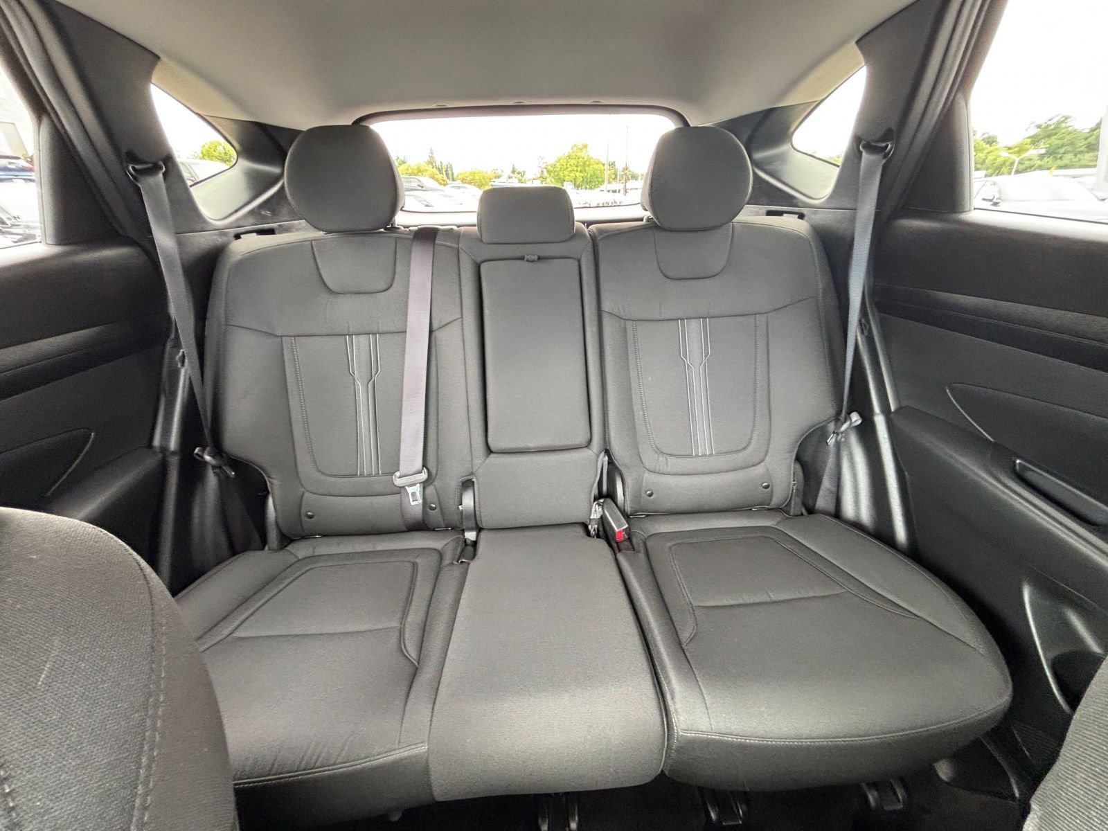 Used 2025 Hyundai Tucson SEL FWD image 40