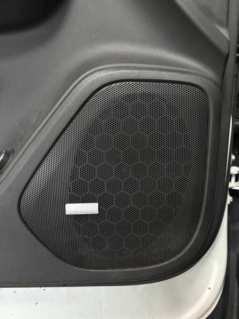 Used 2022 Chevrolet Blazer RS w/ Enhanced Convenience Package image 17