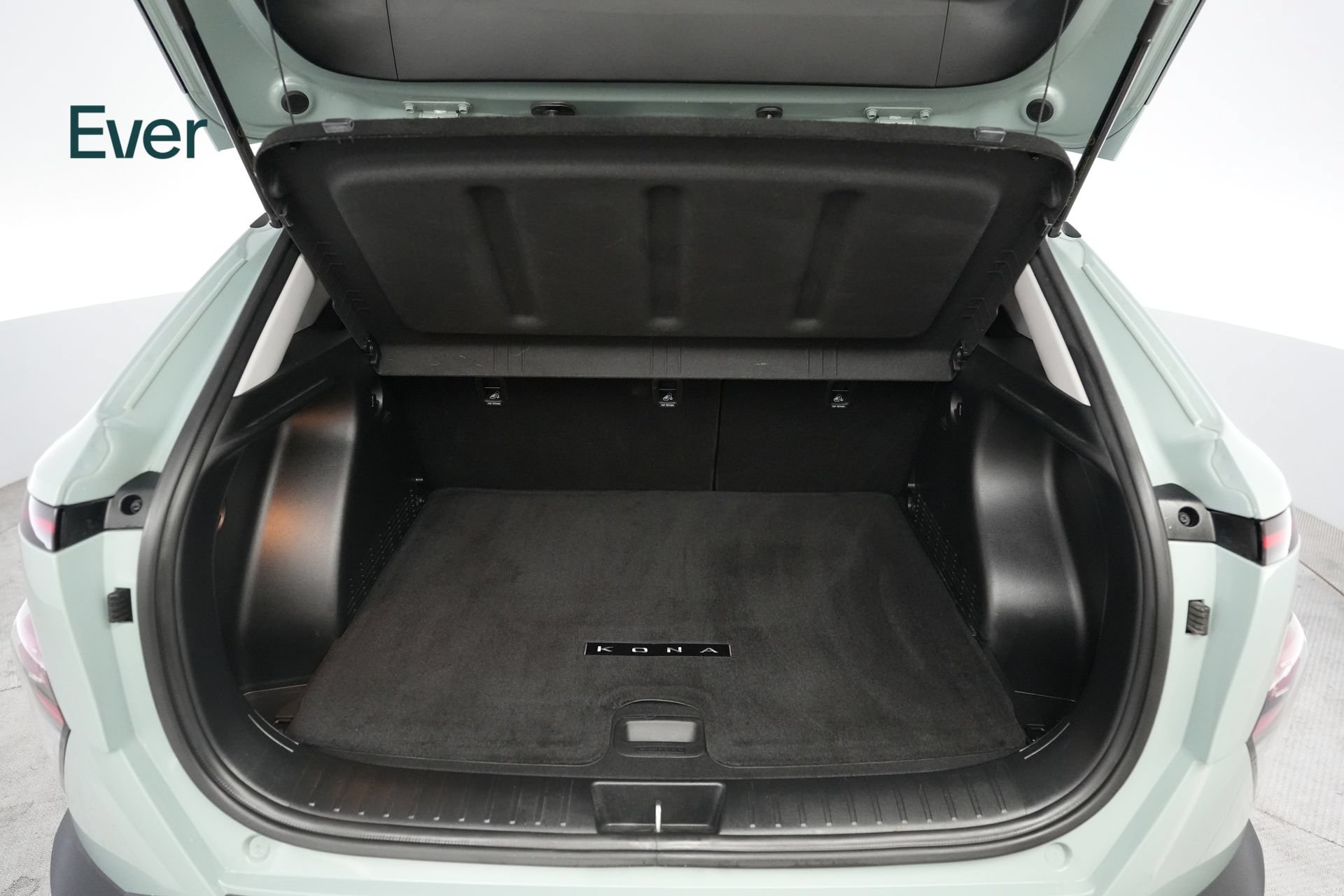 Used 2024 Hyundai Kona SE FWD image 8