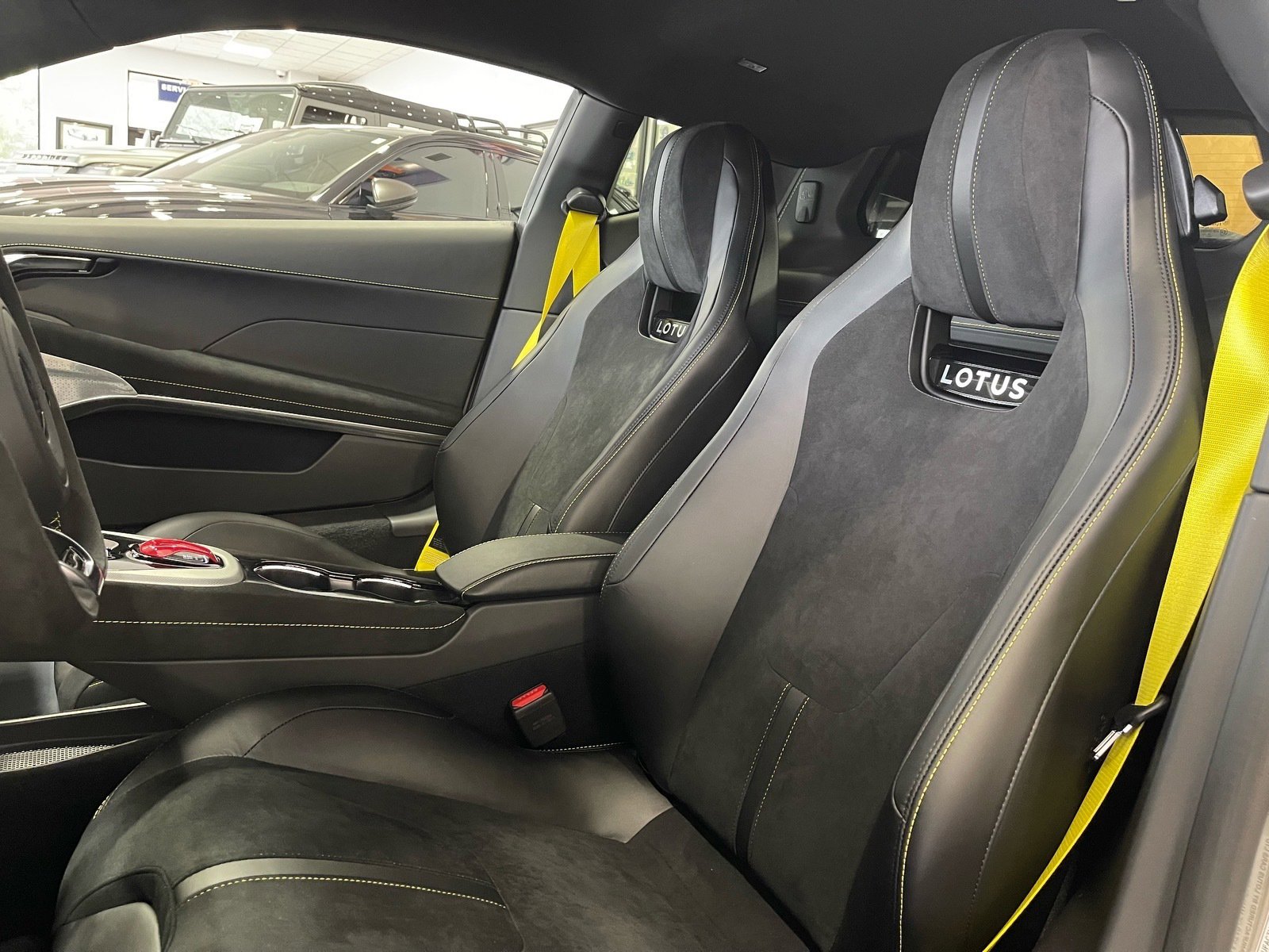 Used 2026 Lotus Emira SE RWD image 27