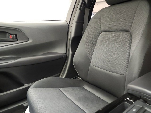 Used 2026 Toyota Prius LE image 65