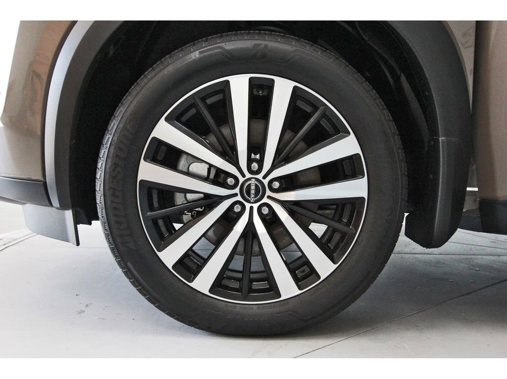 Certified 2024 Nissan Pathfinder Platinum image 29