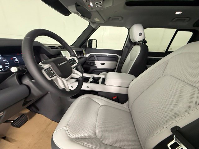 New 2026 Land Rover Defender 110 S AWD/4WD image 10