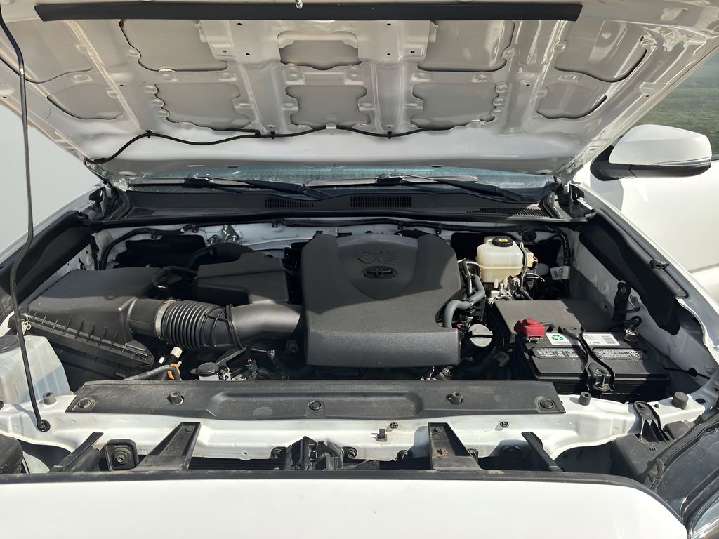 Used 2023 Toyota Tacoma TRD Off-Road image 35