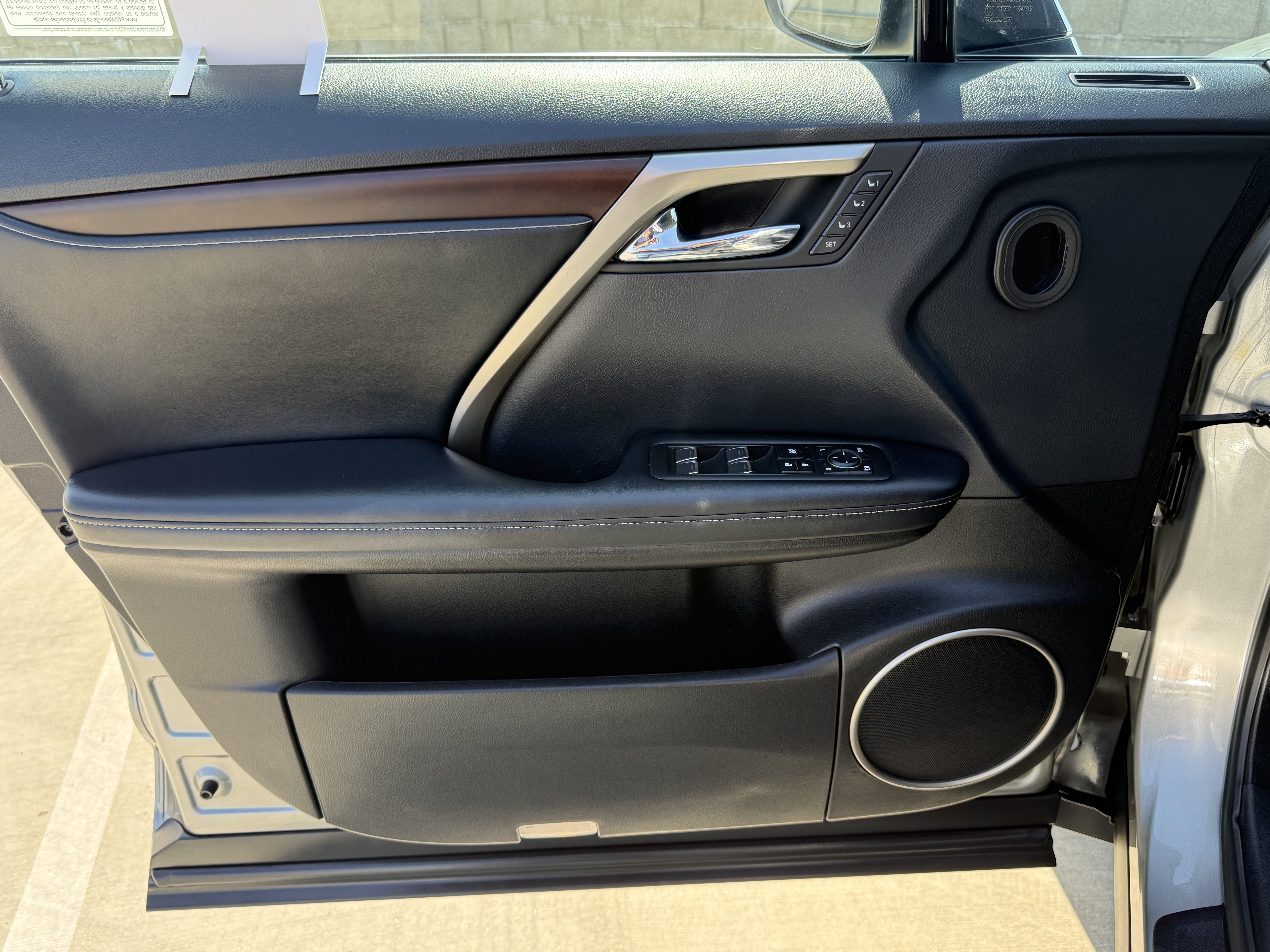 Certified 2021 Lexus RX 350 FWD w/ Premium Package image 18