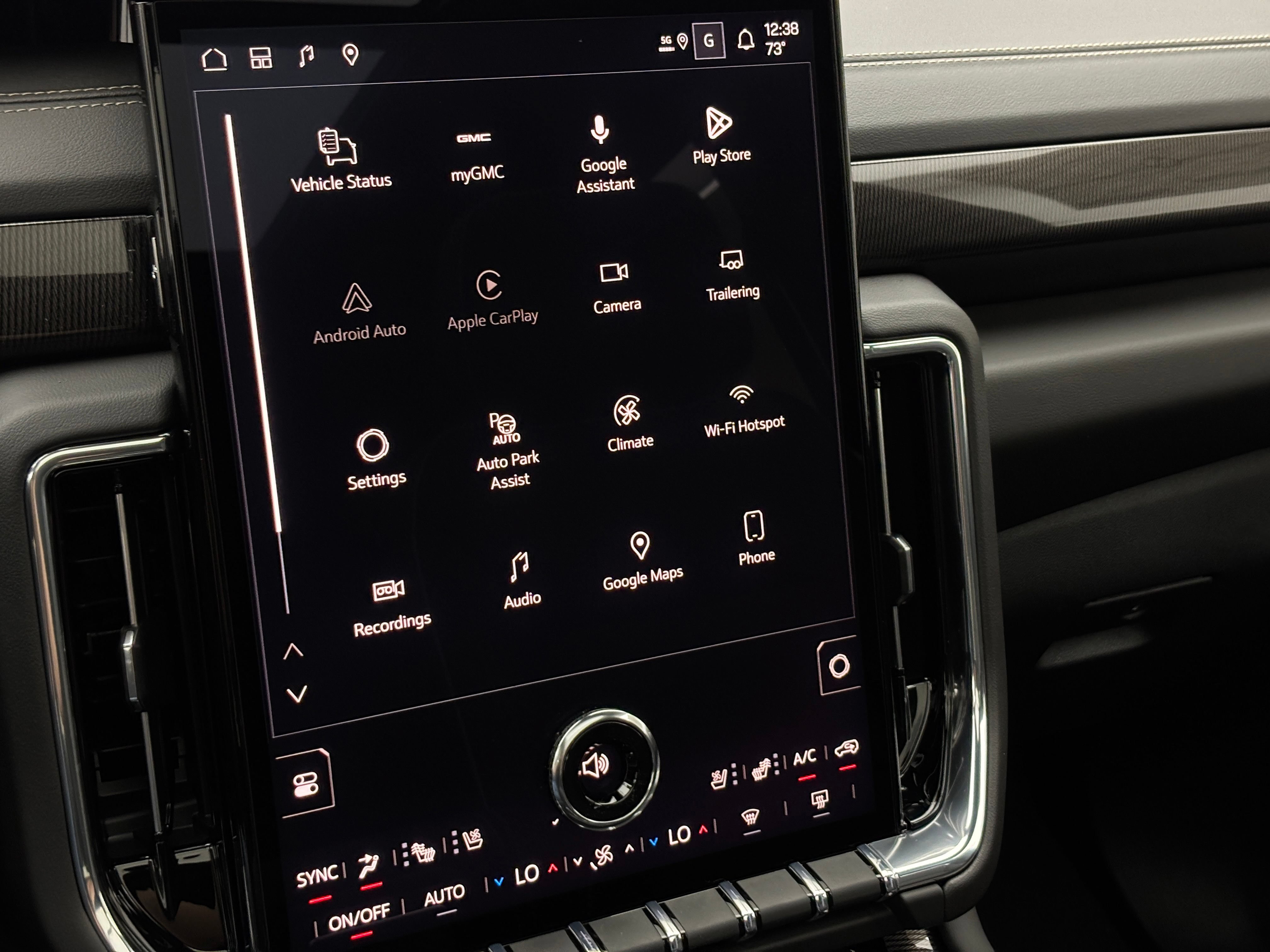 New 2026 GMC Yukon Elevation w/ Elevation Premium Package AWD/4WD image 30