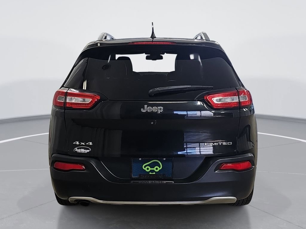 Used 2016 Jeep Cherokee Limited AWD/4WD image 5