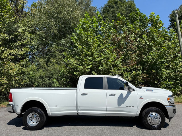 Used 2022 RAM 3500 Laramie AWD/4WD image 5
