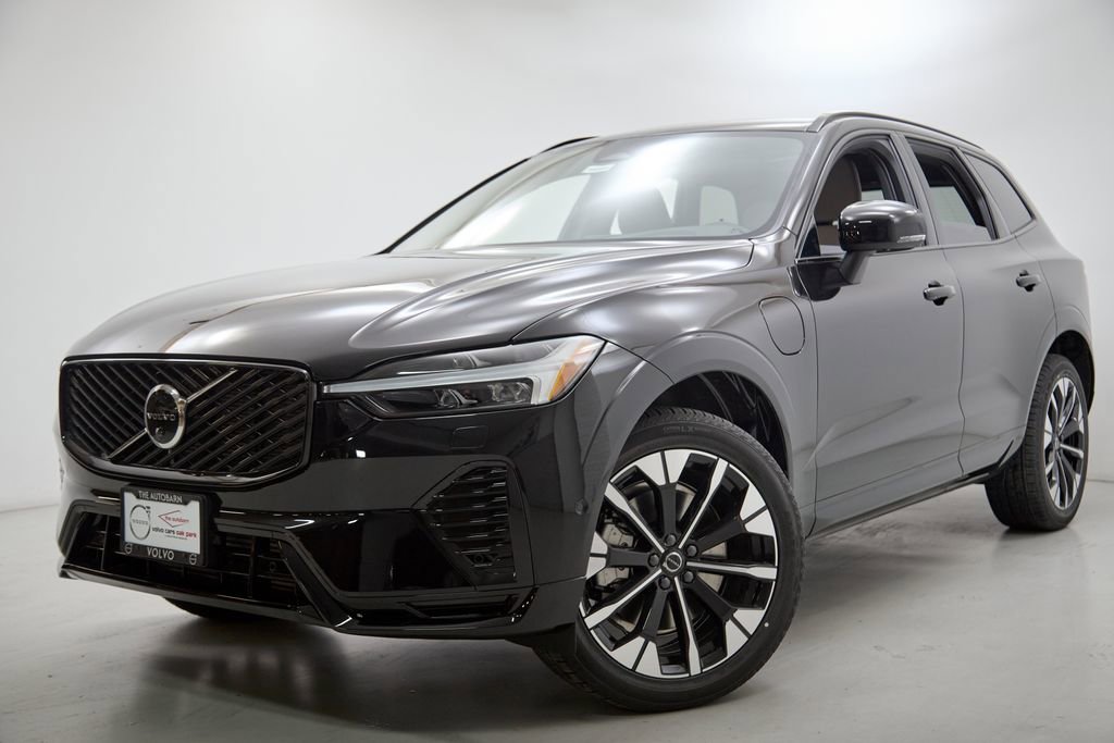 New 2026 Volvo XC60 T8 Plus w/ Protection Package Premier image 2