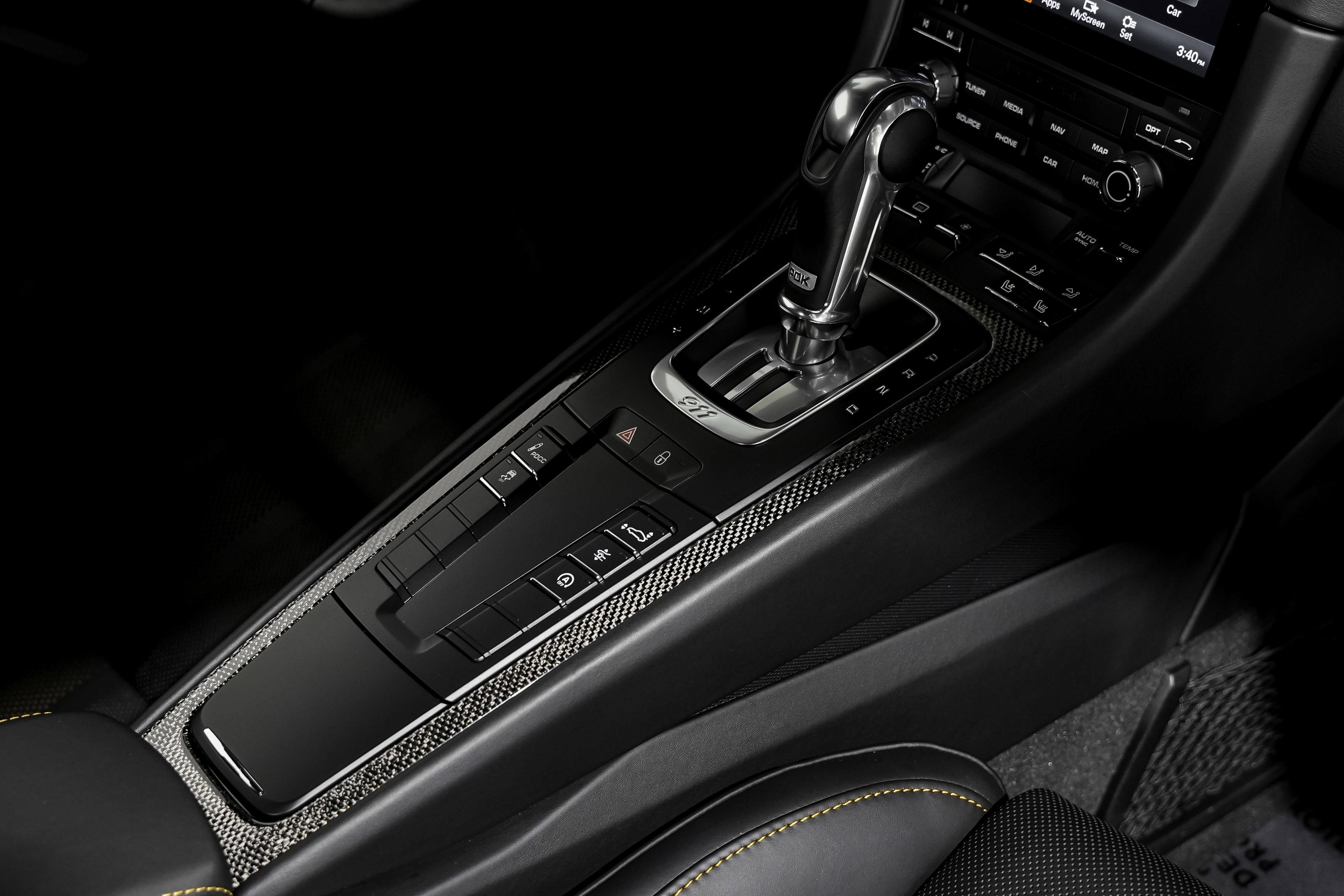 Used 2018 Porsche 911 Turbo S image 39