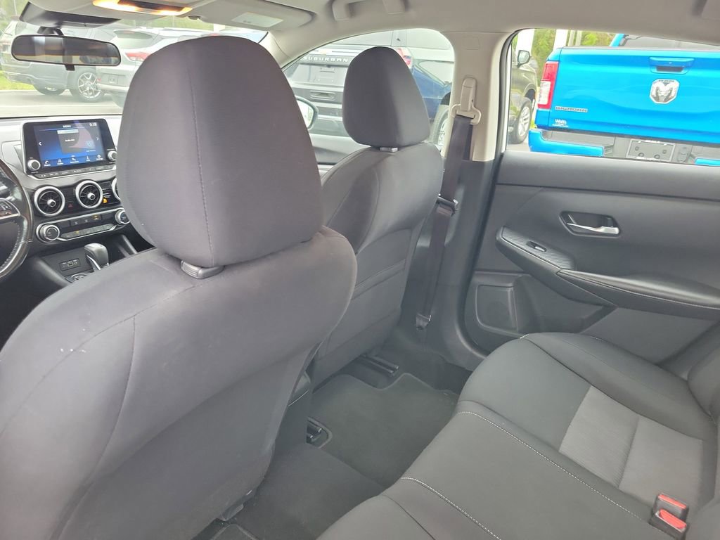 Used 2022 Nissan Sentra SV image 27