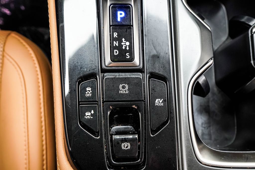 Used 2024 Lexus NX 350h AWD image 25