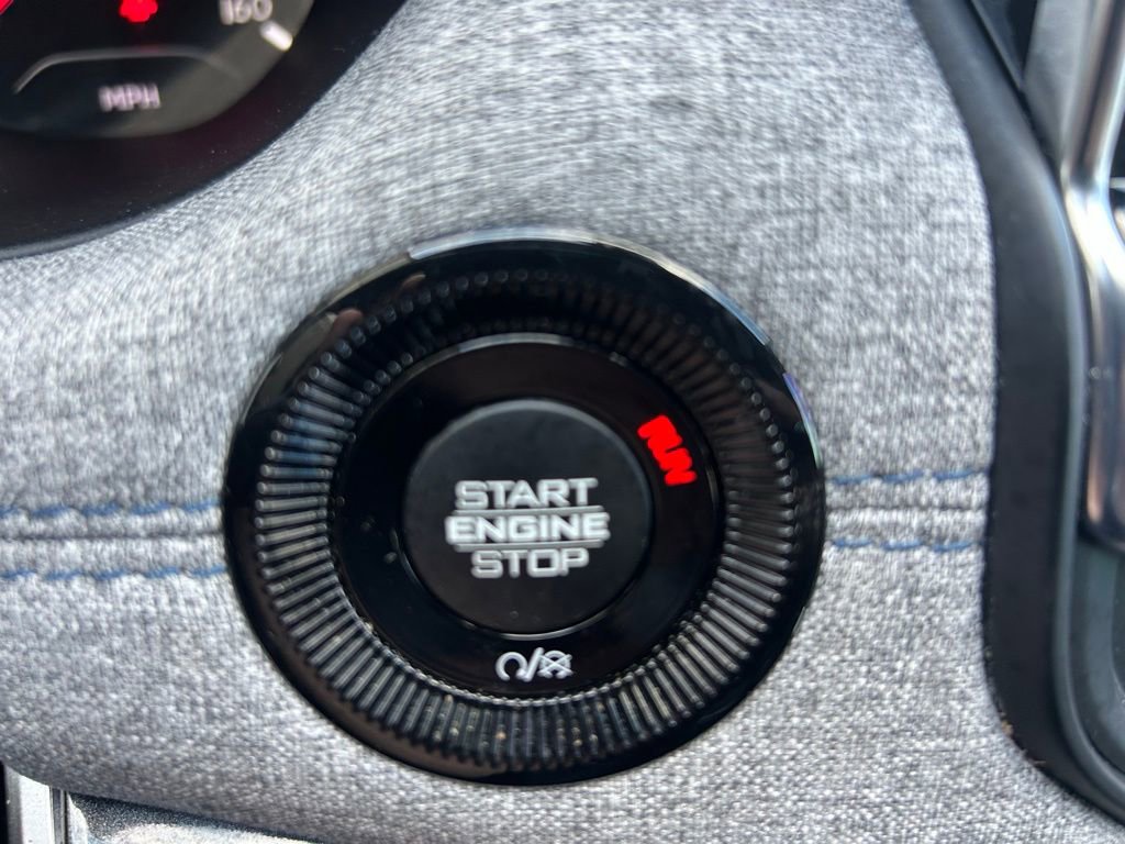 Used 2023 Jeep Compass Latitude image 11