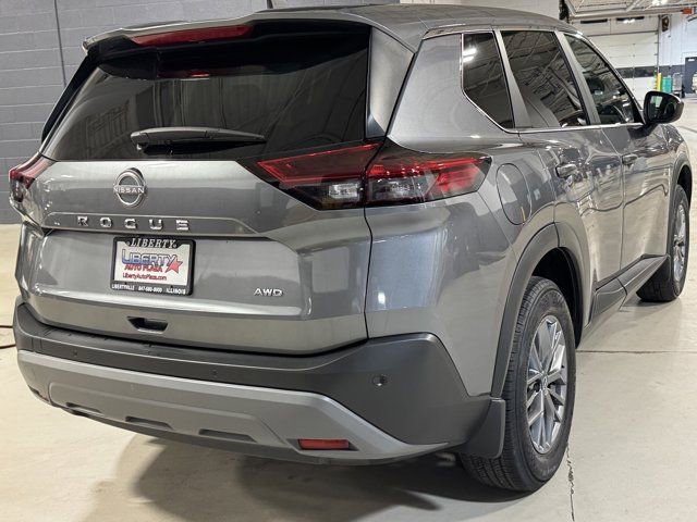 Used 2023 Nissan Rogue S AWD/4WD image 22