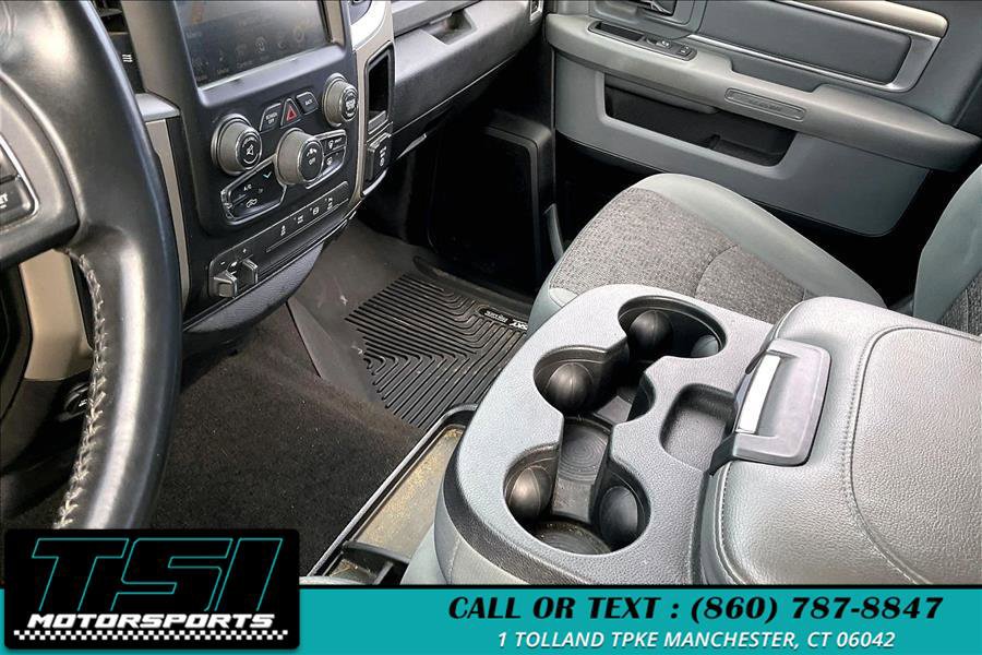 Used 2016 RAM 3500 SLT w/ Luxury Group image 15