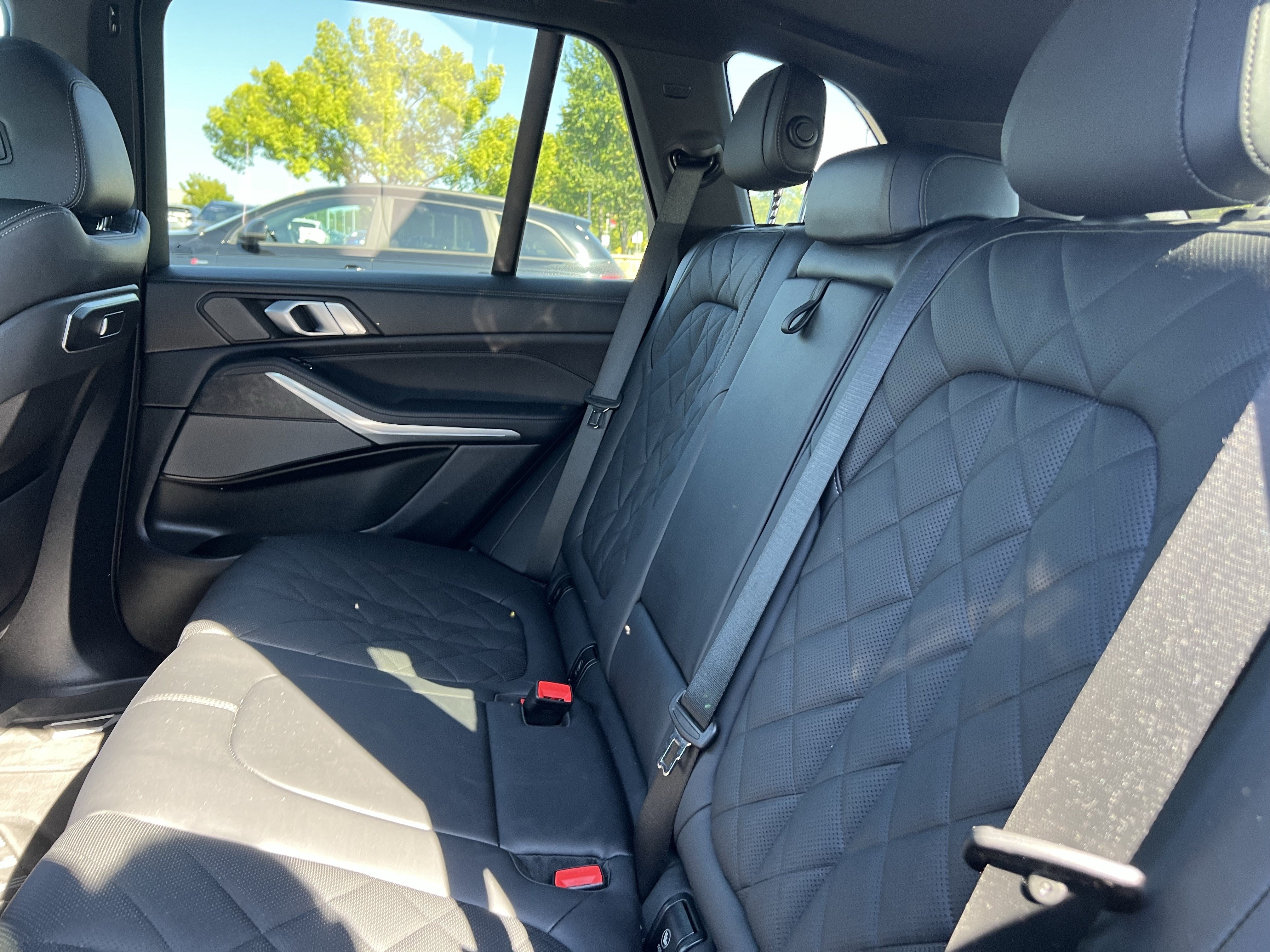 Used 2024 BMW X5 sDrive40i w/ Premium Package RWD image 33