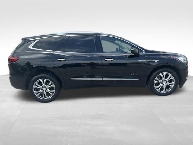 Used 2021 Buick Enclave Avenir w/ Avenir Technology Package AWD/4WD image 7