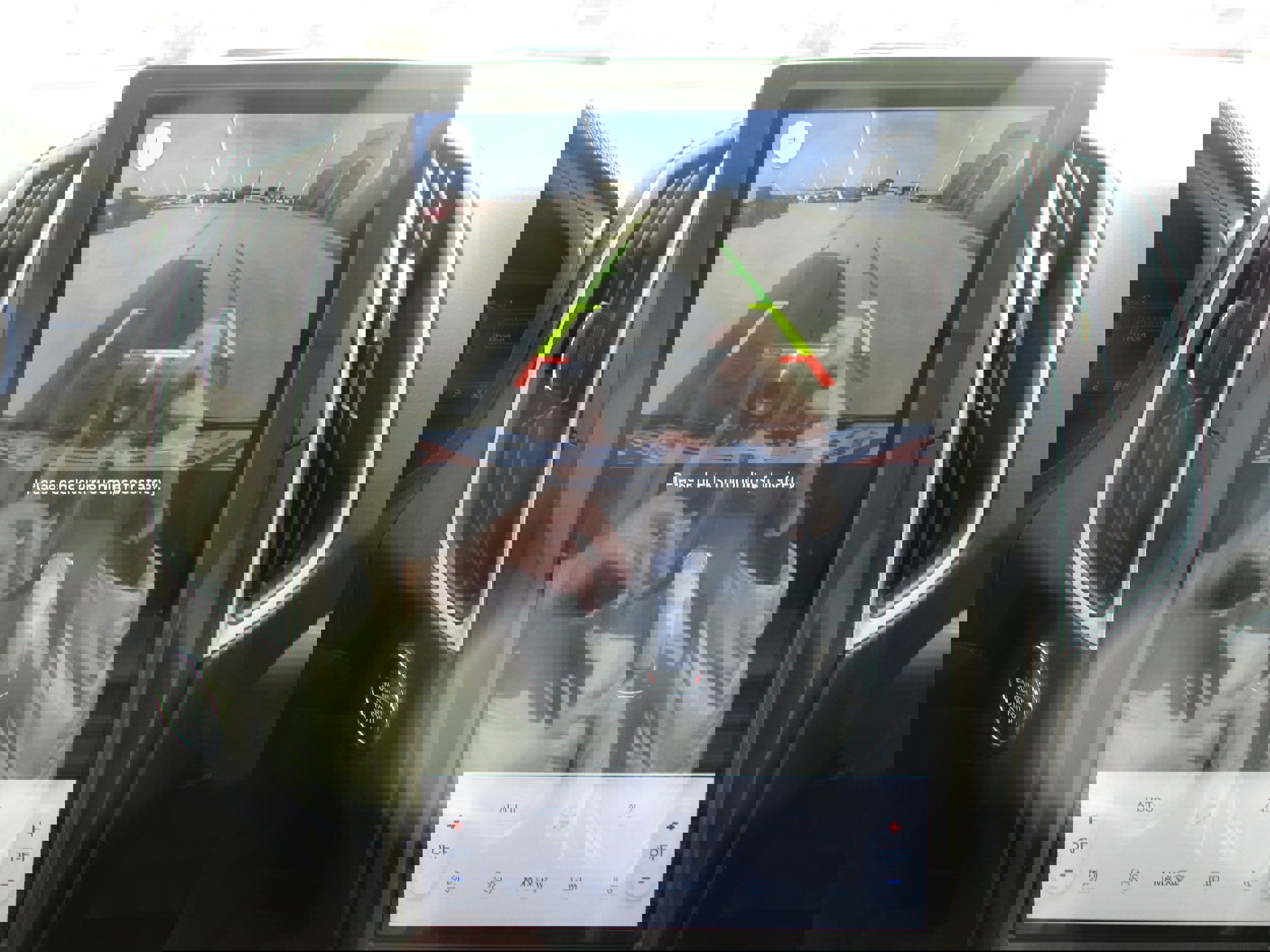 Used 2024 Ford Edge SEL w/ Convenience Package image 25